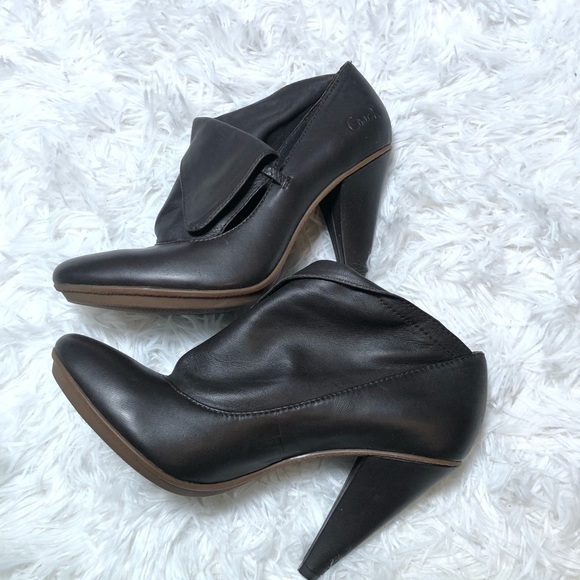 Coach - Picture 4 of 8